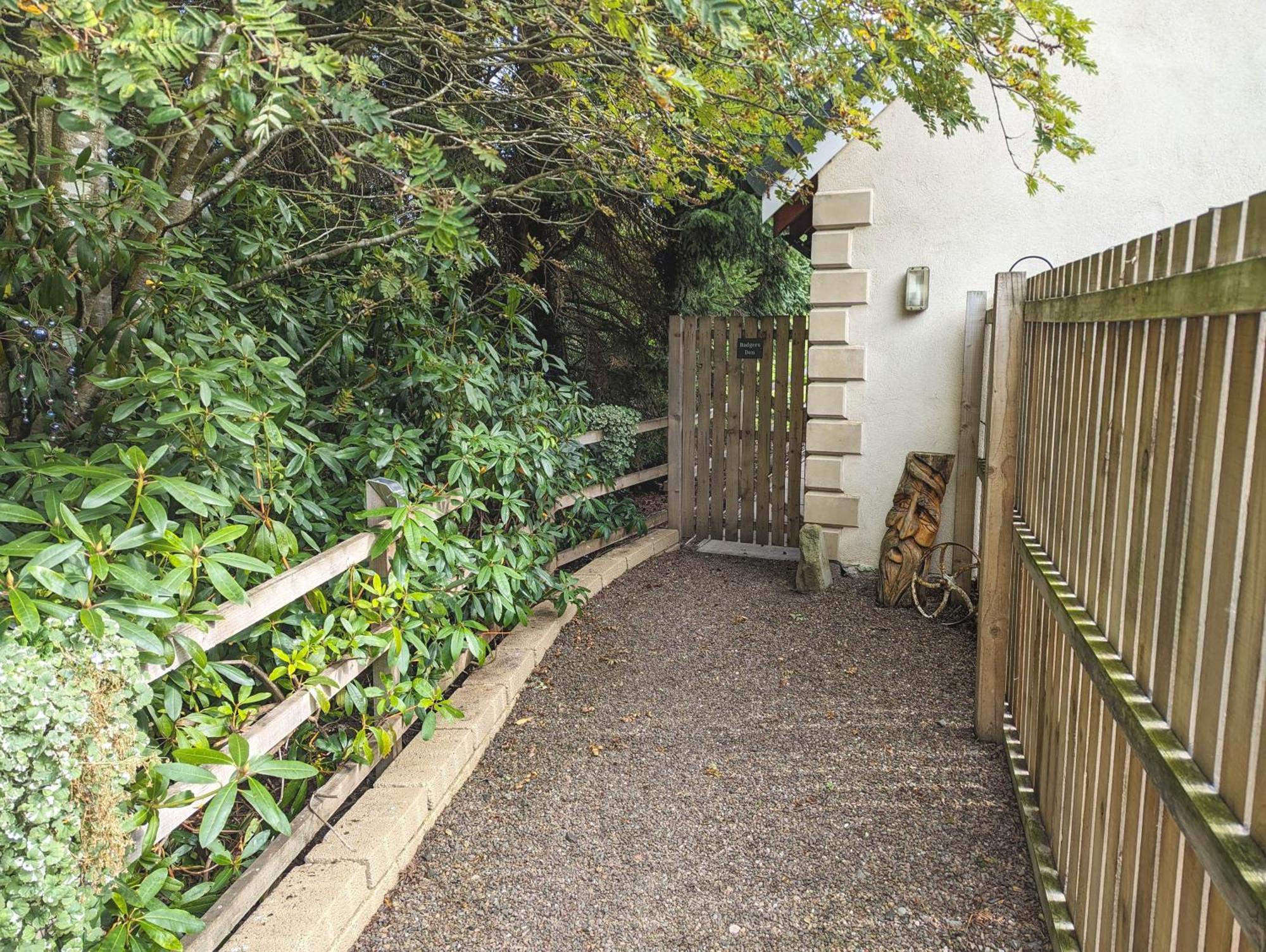 Ferienwohnung Badgers Den Linlithgow Exterior foto
